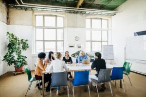 talking in a meeting in English