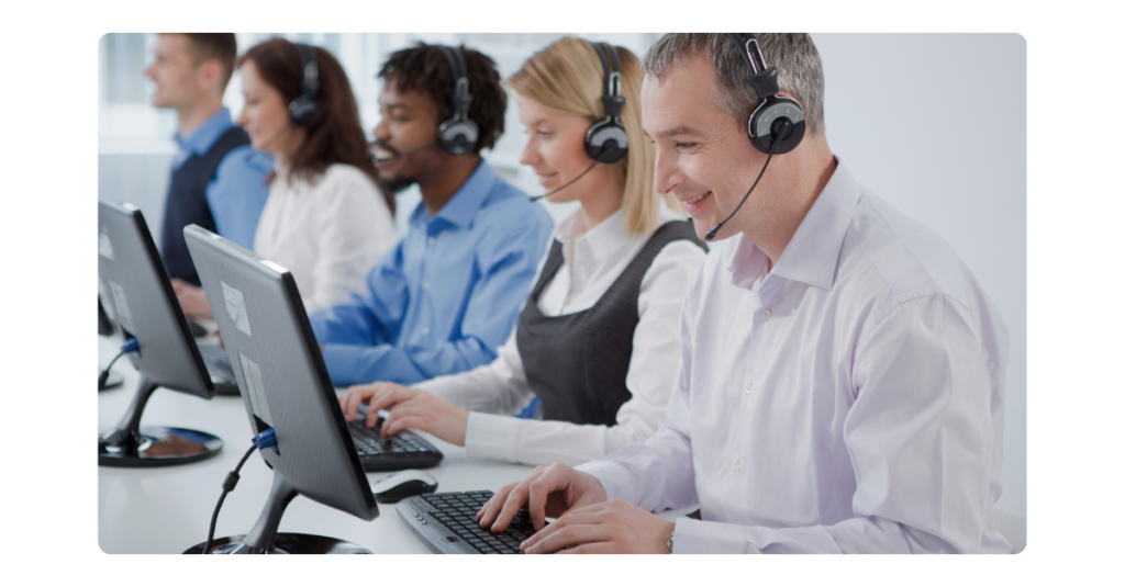 Customer Service Reps talking in English on the phone, phone skills and diplomatic language